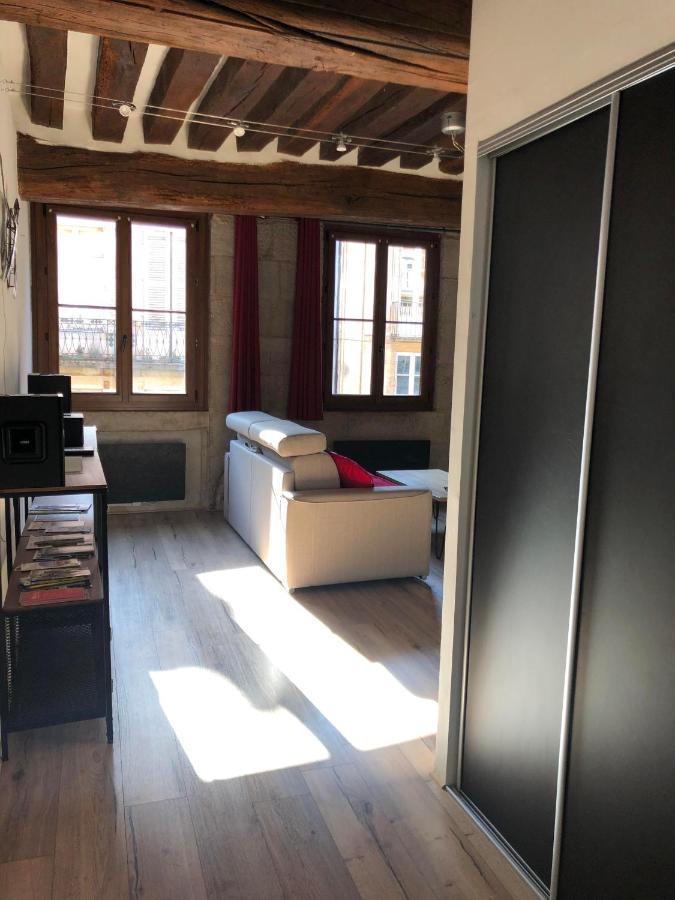 Appartements Chez Delphine Et Guillaume Au Coeur De Semur En Auxois Semur-en-Auxois Exterior foto